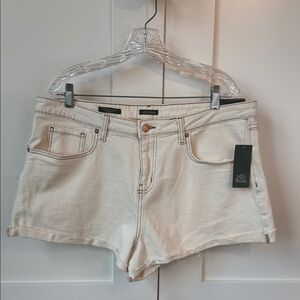 Wild Fable Women's Off-White Jean Shorts